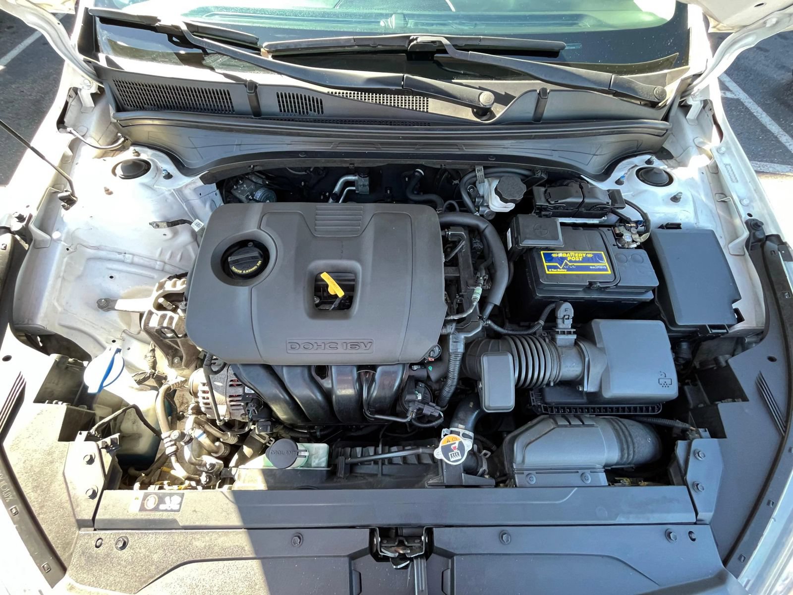 Used 2023 Kia Forte LXS w/ LXS Technology Package FWD image 5