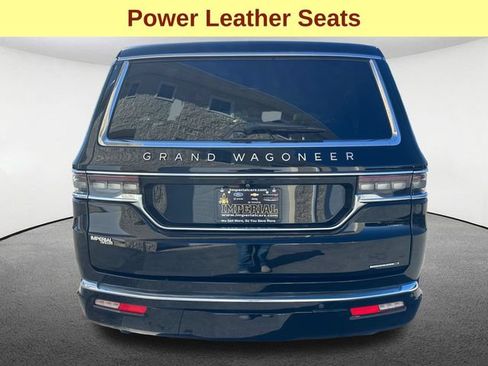Used 2024 Jeep Grand Wagoneer Series III AWD/4WD image 11