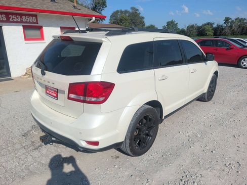 Used 2015 Dodge Journey SXT w/ Sun/Sound Group FWD image 3