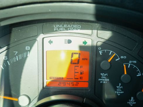 Used 1996 Chevrolet Corvette 2dr Cpe image 22