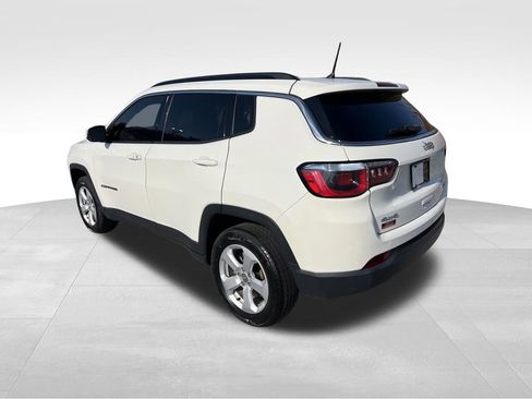 Used 2018 Jeep Compass Latitude w/ Safe & Security Group image 5