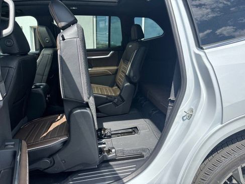 New 2026 GMC Acadia Denali Ultimate image 39