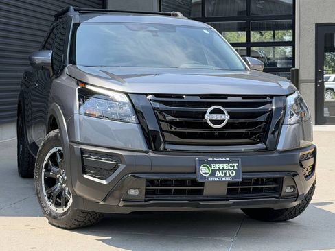 Used 2025 Nissan Pathfinder Rock Creek AWD/4WD image 5