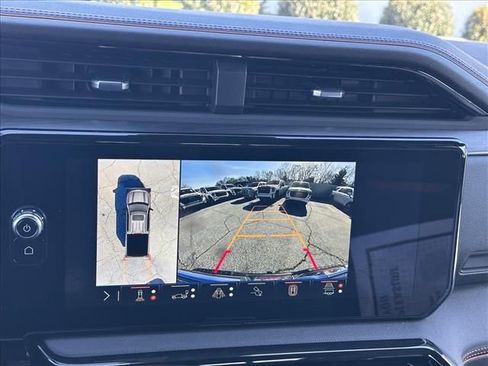 New 2026 GMC Sierra 1500 AT4 w/ AT4 Premium Package AWD/4WD image 32