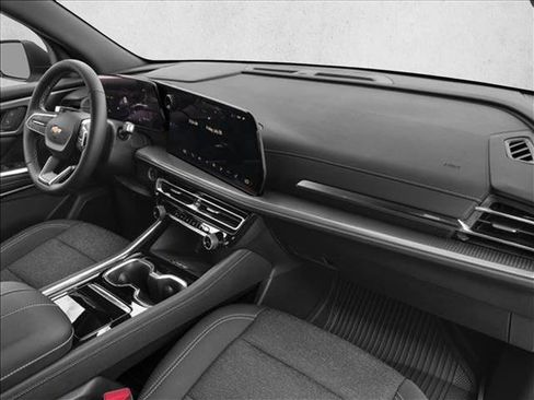 New 2026 Chevrolet Traverse LT FWD image 11
