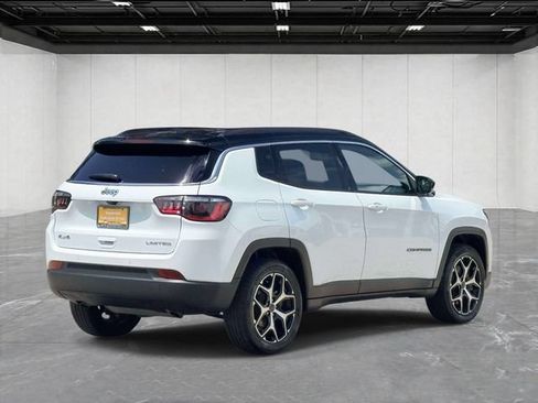 Used 2025 Jeep Compass Limited AWD/4WD image 5