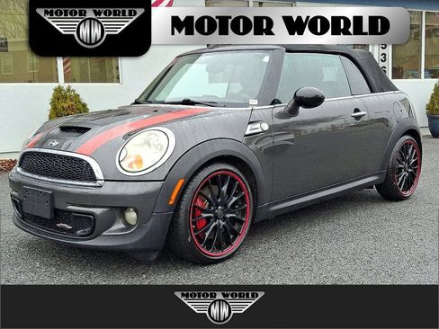 Used 2011 MINI Cooper John Cooper Works image 1