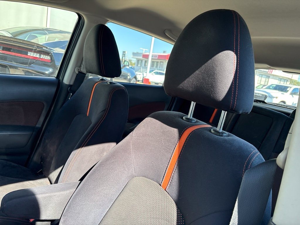 Used 2015 Nissan Versa Note SR FWD image 7