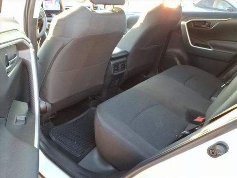 Used 2024 Toyota RAV4 LE image 33