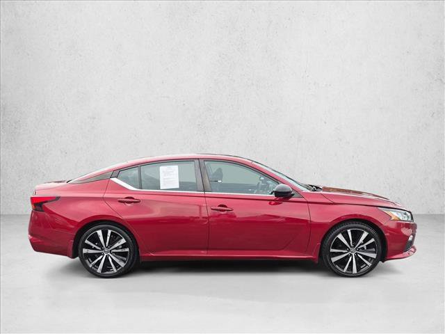 Used 2021 Nissan Altima 2.5 SR FWD image 4