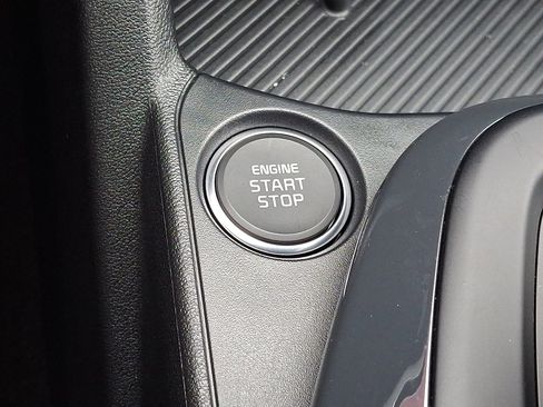 New 2025 Kia K4 EX image 15