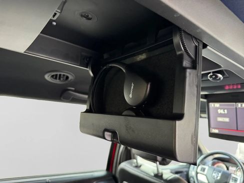 Used 2013 Dodge Grand Caravan R/T w/ Safety Sphere Group FWD image 22