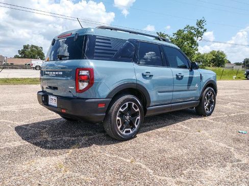 Certified 2023 Ford Bronco Sport Outer Banks w/ Tech Package AWD/4WD image 4