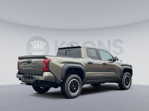 New 2026 Toyota Tacoma TRD Off-Road AWD/4WD image 4