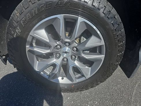 Used 2019 Chevrolet Silverado 1500 RST w/ All-Star Edition AWD/4WD image 38