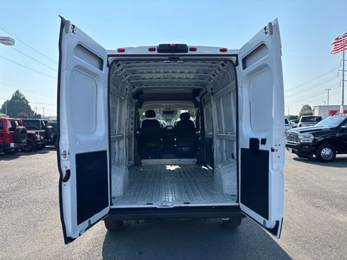 Used 2023 RAM ProMaster 3500 FWD image 25