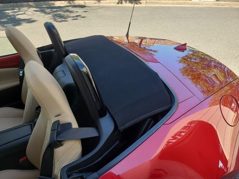 Used 2016 MAZDA MX-5 Miata Grand Touring RWD image 32