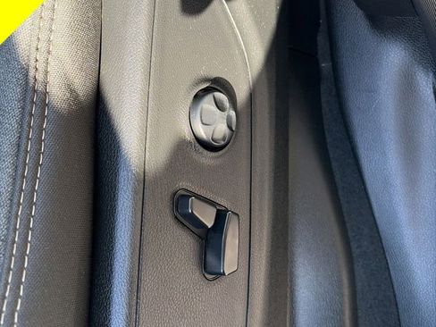 Used 2019 RAM 1500 Big Horn AWD/4WD image 27