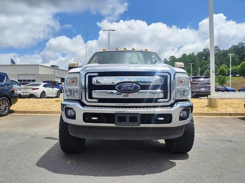 Used 2015 Ford F250 Lariat w/ Lariat Ultimate Package AWD/4WD image 2