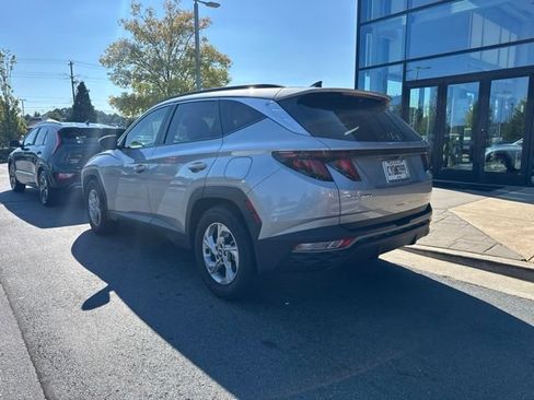 Used 2024 Hyundai Tucson SEL FWD image 3