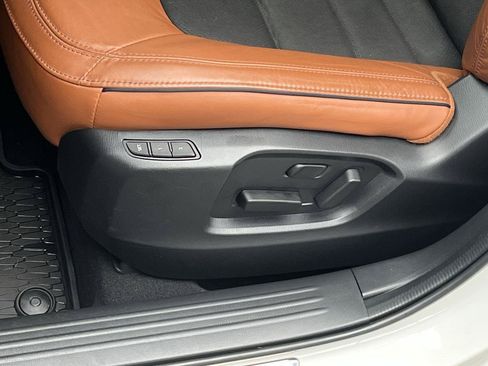 Certified 2024 MAZDA CX-5 Carbon Edition AWD/4WD image 11