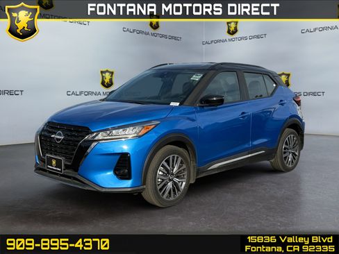 Used 2023 Nissan Kicks SR image 1