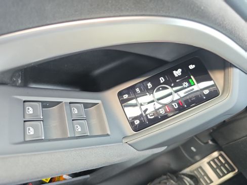 New 2026 Audi SQ5 Premium Plus AWD/4WD image 25