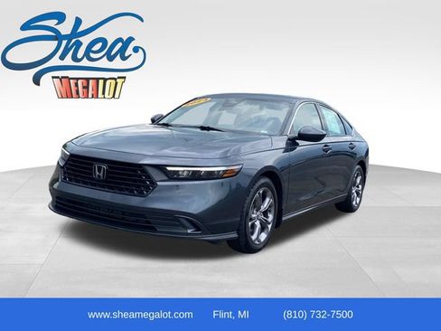 Used 2024 Honda Accord EX image 1