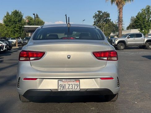 Used 2023 Kia Rio LX FWD image 5
