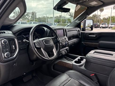 Used 2020 GMC Sierra 2500 Denali w/ Denali Ultimate Package image 7