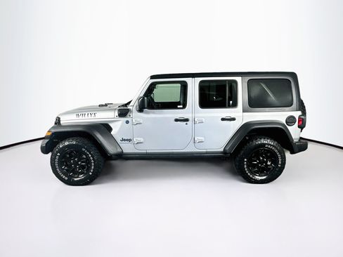 Used 2023 Jeep Wrangler Unlimited w/ 8.4" Radio Group AWD/4WD image 4