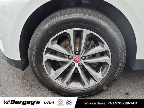 Used 2020 Jaguar F-PACE Premium AWD/4WD image 11