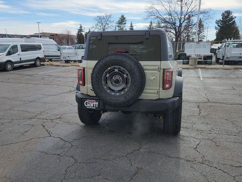 New 2025 Ford Bronco Outer Banks w/ Sasquatch Package image 11