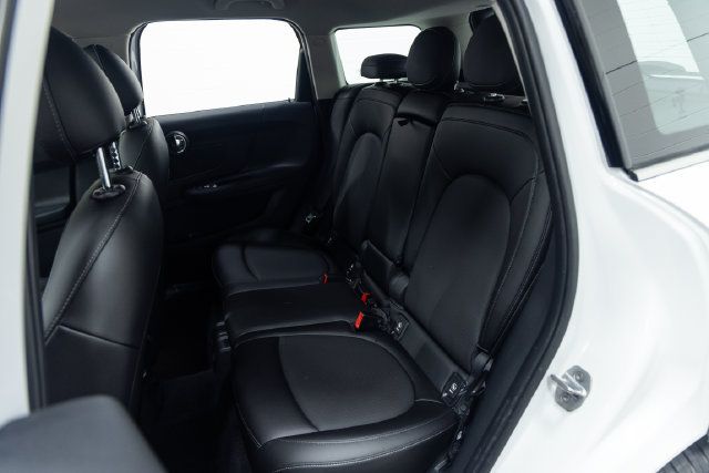 Used 2017 MINI Cooper Countryman ALL4 AWD/4WD image 24