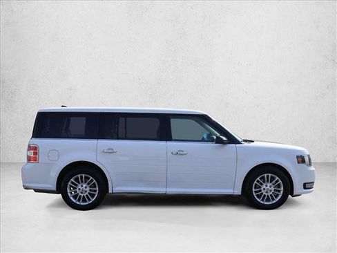 Used 2016 Ford Flex SEL w/ Equipment Group 202A AWD/4WD image 4