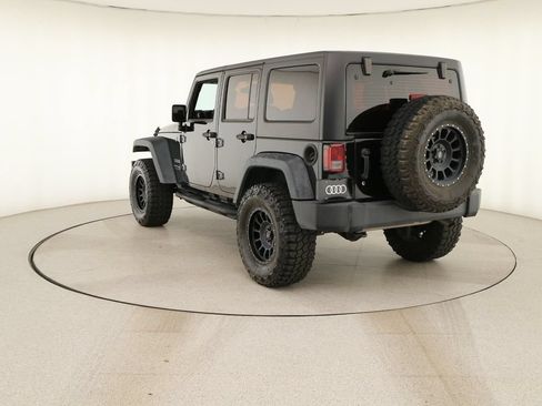 Used 2018 Jeep Wrangler Unlimited Sport w/ Connectivity Group AWD/4WD image 4