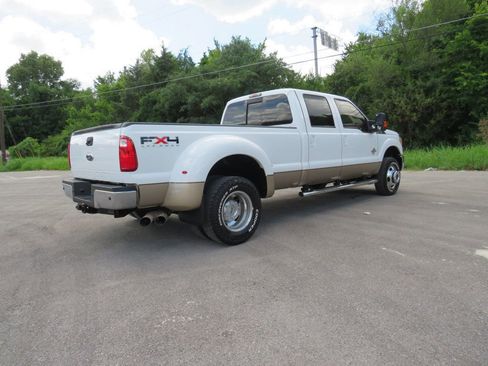 Used 2011 Ford F350 Lariat w/ Lariat Ultimate Pkg image 6