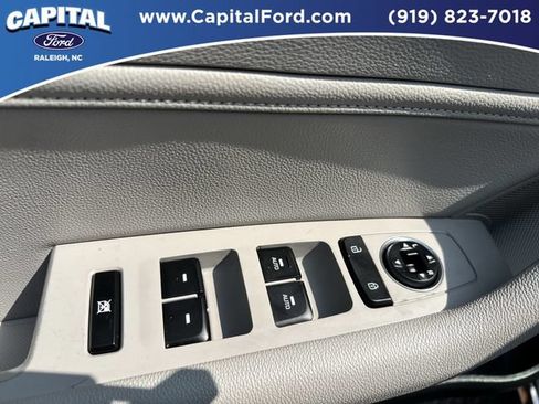 Used 2016 Hyundai Sonata Limited w/ Option Group 04 FWD image 21