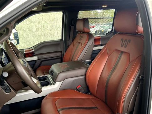 Used 2022 Ford F350 King Ranch w/ King Ranch Ultimate Package image 8