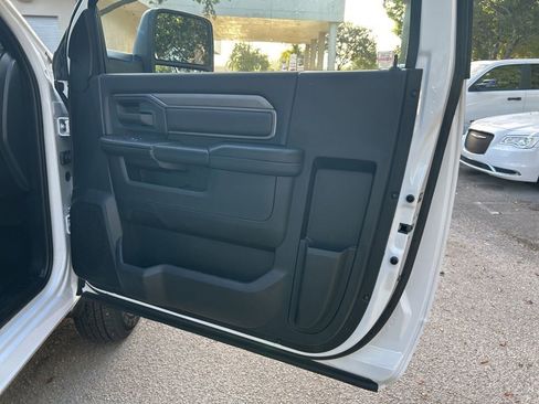 Used 2025 RAM 3500 Tradesman AWD/4WD image 24