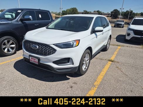 Used 2024 Ford Edge SEL AWD/4WD image 3