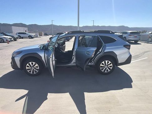 Certified 2024 Subaru Outback Premium AWD/4WD image 15