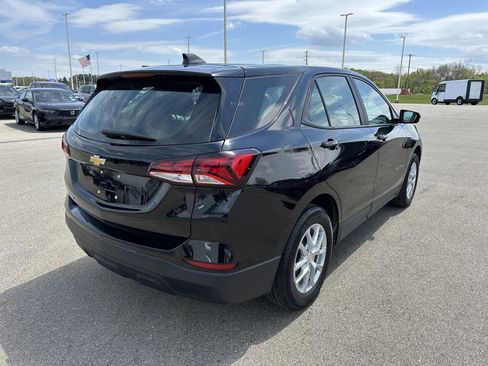 Used 2024 Chevrolet Equinox LS w/ LPO, Floor Liner Package FWD image 8