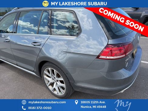 Used 2019 Volkswagen Golf Alltrack SE AWD/4WD image 8