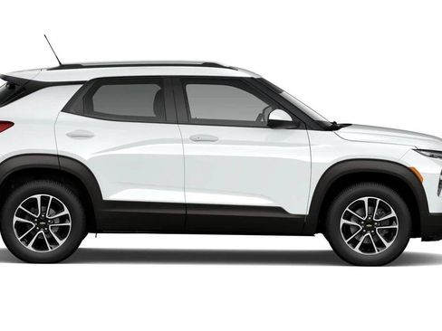 New 2026 Chevrolet TrailBlazer LT w/ Driver Confidence Package FWD image 19