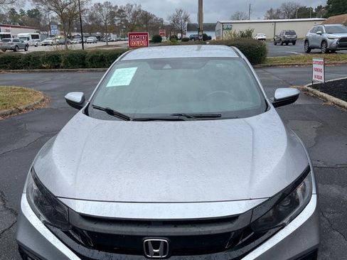 Used 2020 Honda Civic Sport image 2