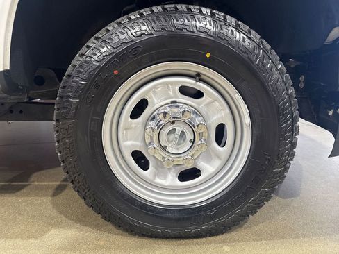 Used 2017 Ford F350 XL w/ Power Equipment Group AWD/4WD image 35