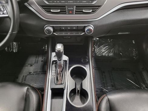 Used 2025 Nissan Altima 2.5 SR image 24