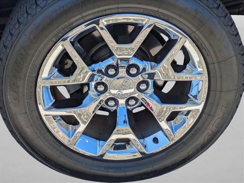 Used 2014 GMC Sierra 1500 SLT w/ SLT Crew Cab Value Package image 17