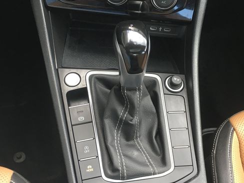 Used 2024 Volkswagen Jetta SEL FWD image 14